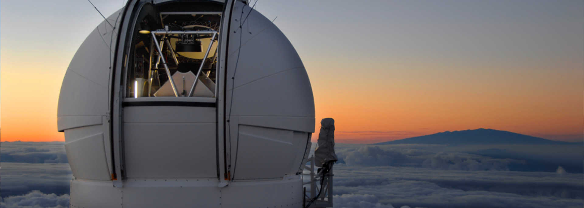 Photo of the PanSTARRS1dome